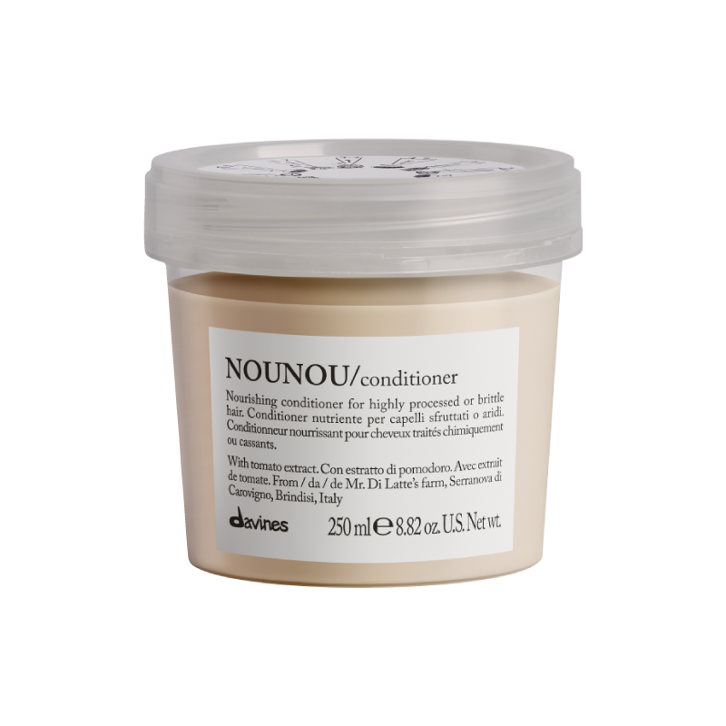 Nounou, no me abandones. Soy el acondicionador ideal para nutrir y reparar, con proteína de tomate fiaschetto. Dejo tu pelo desenredado, suave y brillante. Úsame en cualquier textura. ¿CÓMO ME APLICAS?: En pelo húmedo, después de lavar con Nounou shampoo y mascarilla, aplícame 1 cm abajo de raíz o de medios a puntas, Desenreda bien y enjuaga completamente.