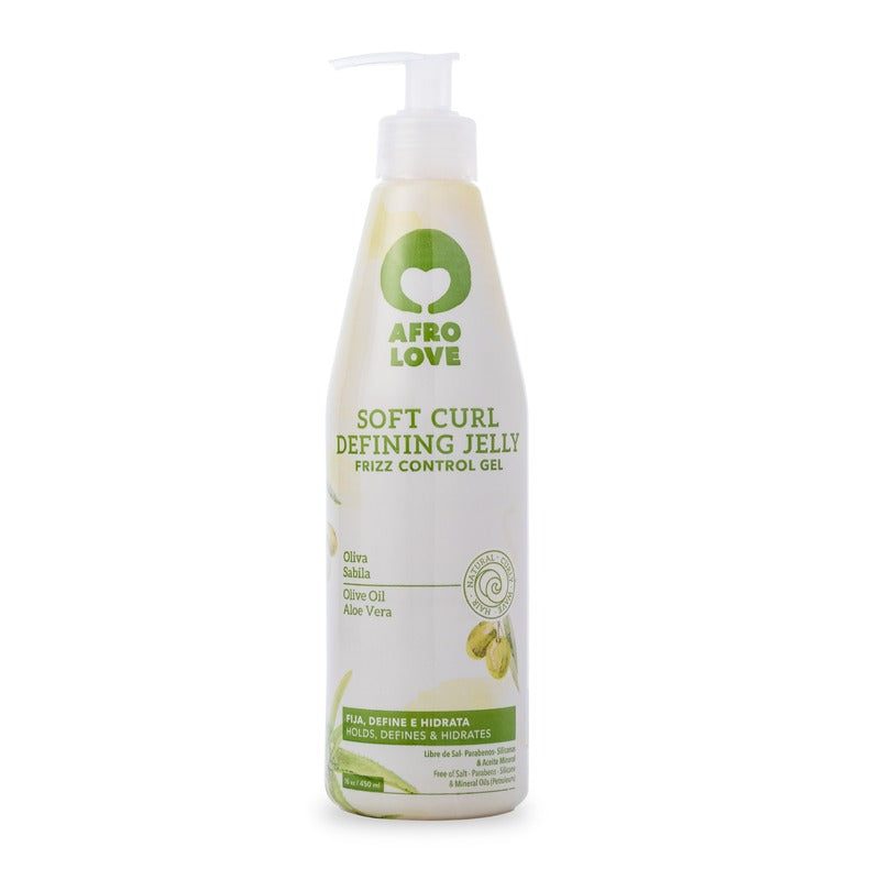 Soy suave y cremoso, Soft Curl de Afro Love. Amo rizos definidos, sin frizz y brillantes. Con aceite de oliva y aloe vera, no dejaré tu cabello tieso (si usas la cantidad adecuada). Mezclarme con agua, tu crema de peinar favorita o usar solo está bien. ¡Si estás en transición, me adorarás! ¿CÓMO ME APLICAS?: Opción 1: Con cabello húmedo y después de la crema para peinar, aplica poca cantidad según tu gusto y tipo de cabello, define o moldea y listo.