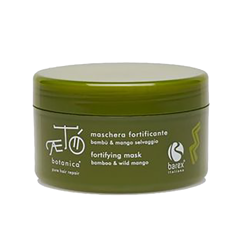 A quién no le encanta lo natural? A mí también me fascina. Soy la mascarilla Aetó, creada con una poderosa mezcla de plantas, proteínas y componentes naturales. Mi objetivo es reparar, nutrir e hidratar todo tipo de cabello. Además, tengo un aroma suave que te transportará a un bosque encantador. Para aplicarme, lava tu cabello con shampoo, retira el exceso de humedad y aplícame por secciones, dejando 1 cm desde la raíz. Déjame actuar durante 5 minutos y luego enjuágame completamente.