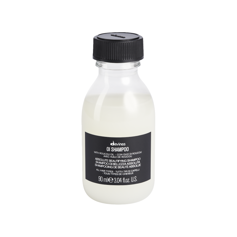 Oi, soy el shampoo sin "H" pero con "I", conocido como Belleza Absoluta. Imagina cómo dejaré tu cabello. Soy suave y apto para cualquier tipo de textura, y lo mejor es que puedes usarme todos los días. Dejaré tu cabello suave, brillante y con un aroma encantador. ¡Siente la absoluta belleza en tu pelo!