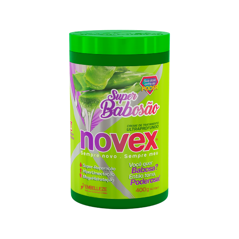 Soy Super Babosao, el favorito de todos por mi versatilidad. Proveniente de la penca de sábila, mi poder es incomparable. Si embellezco la piel, imagina lo que hago con tu pelo. Úsame para controlar el frizz y lograr un brillo excepcional, sin importar la textura. Descubre cómo transformo tu cabello en algo extraordinario.